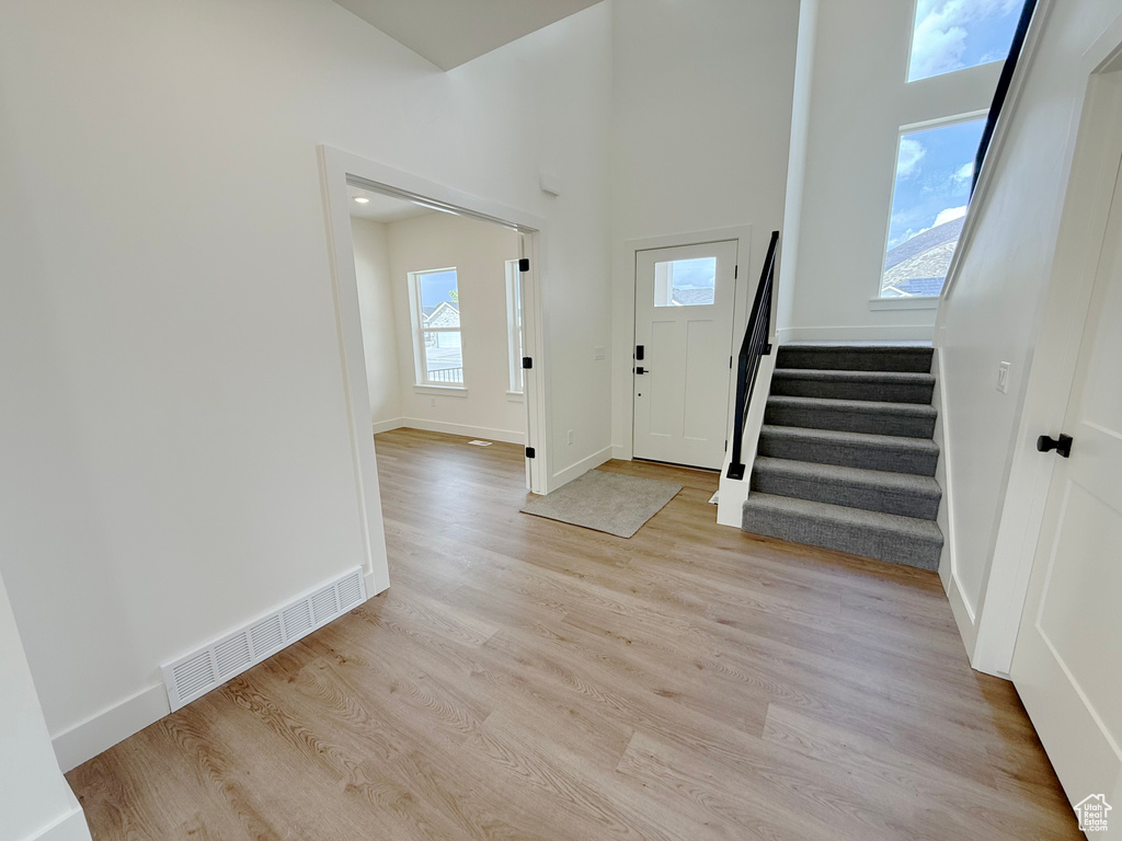 2237 E PARKSIDE CIR South Ogden, UT 84403