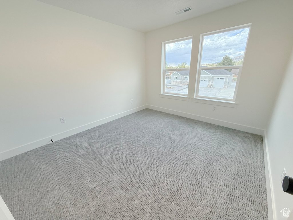 2237 E PARKSIDE CIR South Ogden, UT 84403