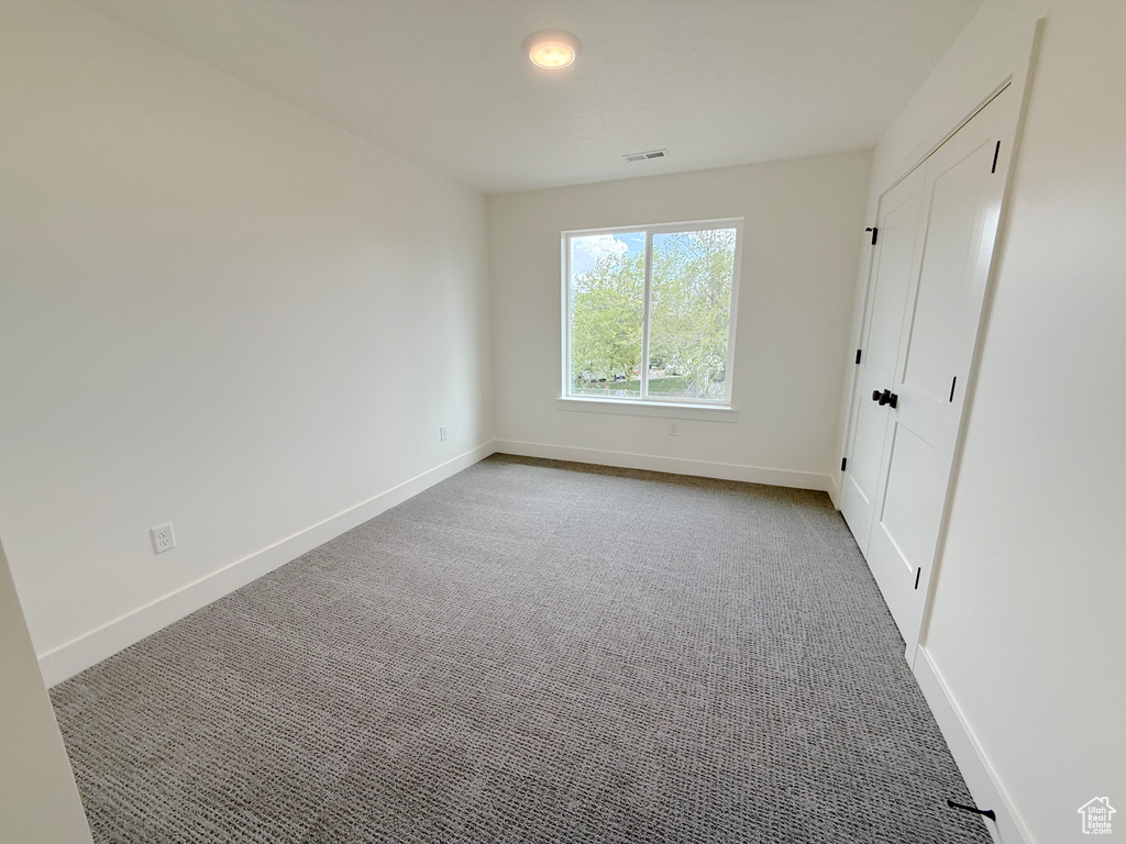 2237 E PARKSIDE CIR South Ogden, UT 84403