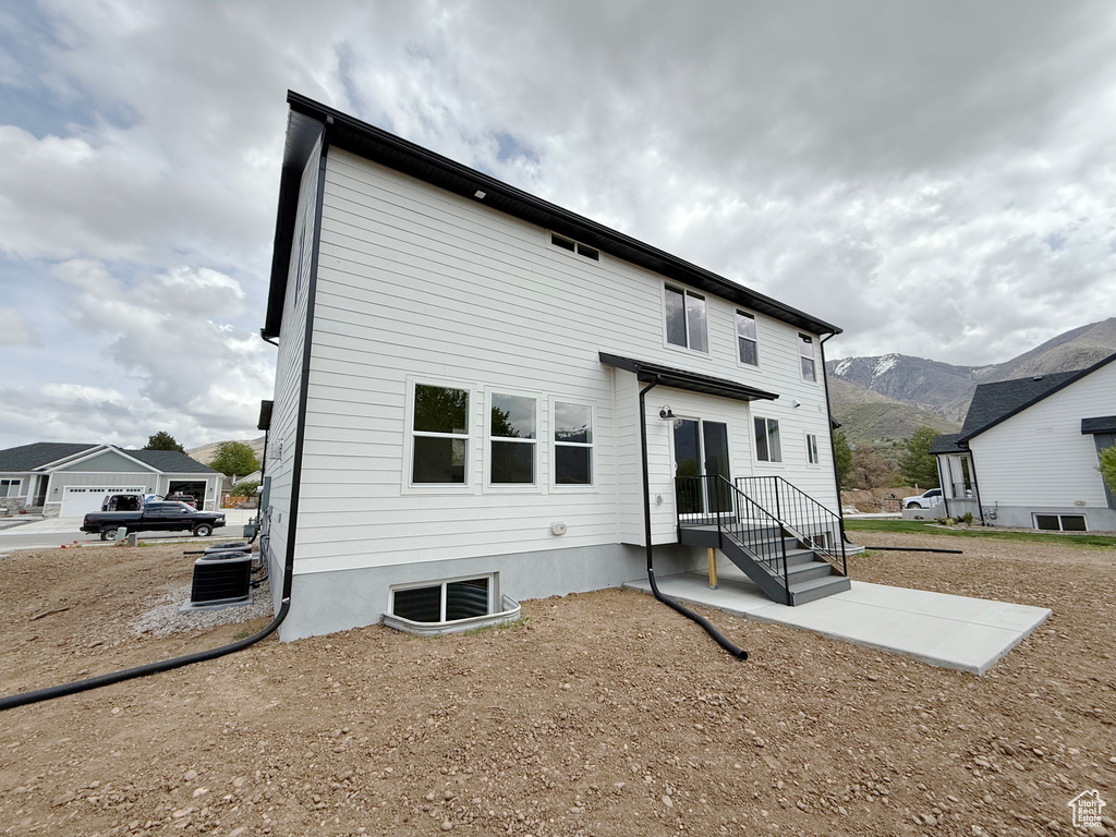 2237 E PARKSIDE CIR South Ogden, UT 84403