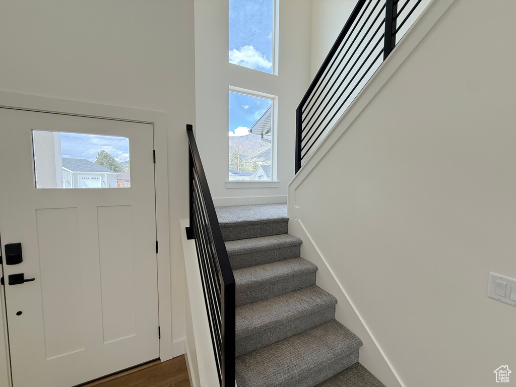 2237 E PARKSIDE CIR South Ogden, UT 84403