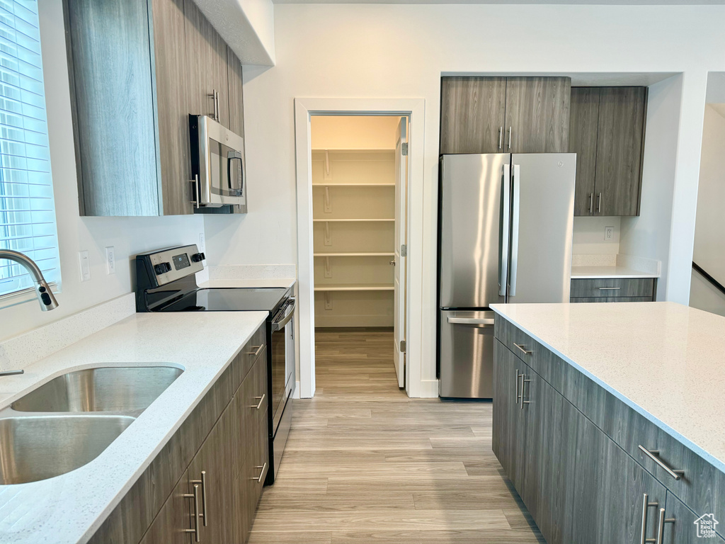 2345 W MILES #D15 West Haven, UT 84401