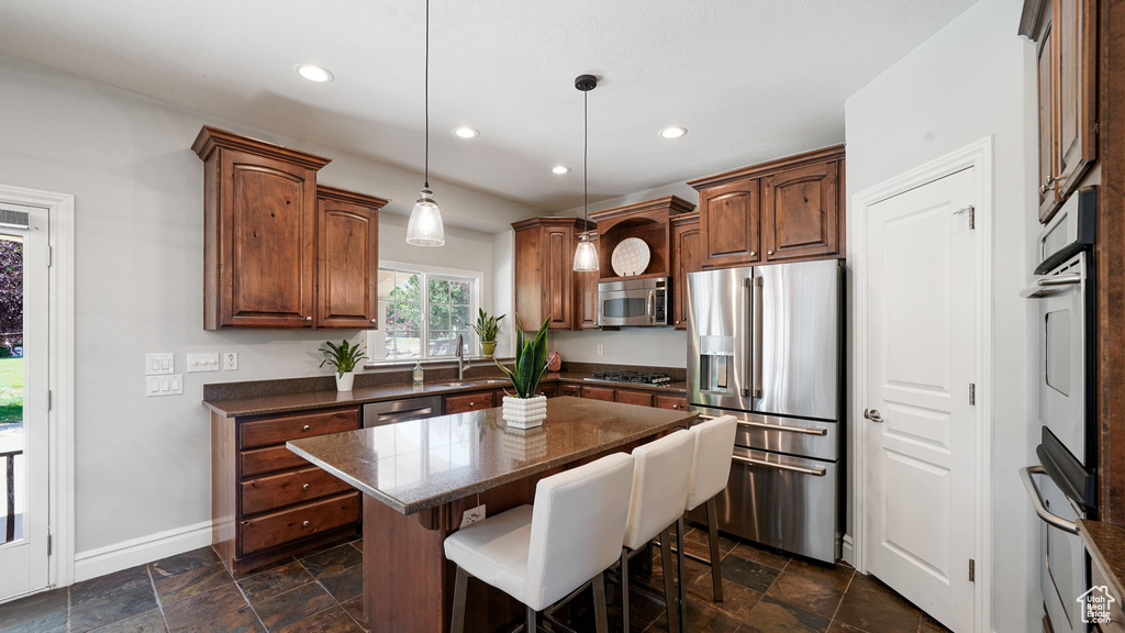 11597 N SUNSET HILLS DR Highland, UT 84003