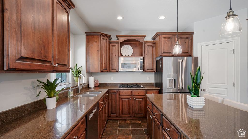 11597 N SUNSET HILLS DR Highland, UT 84003
