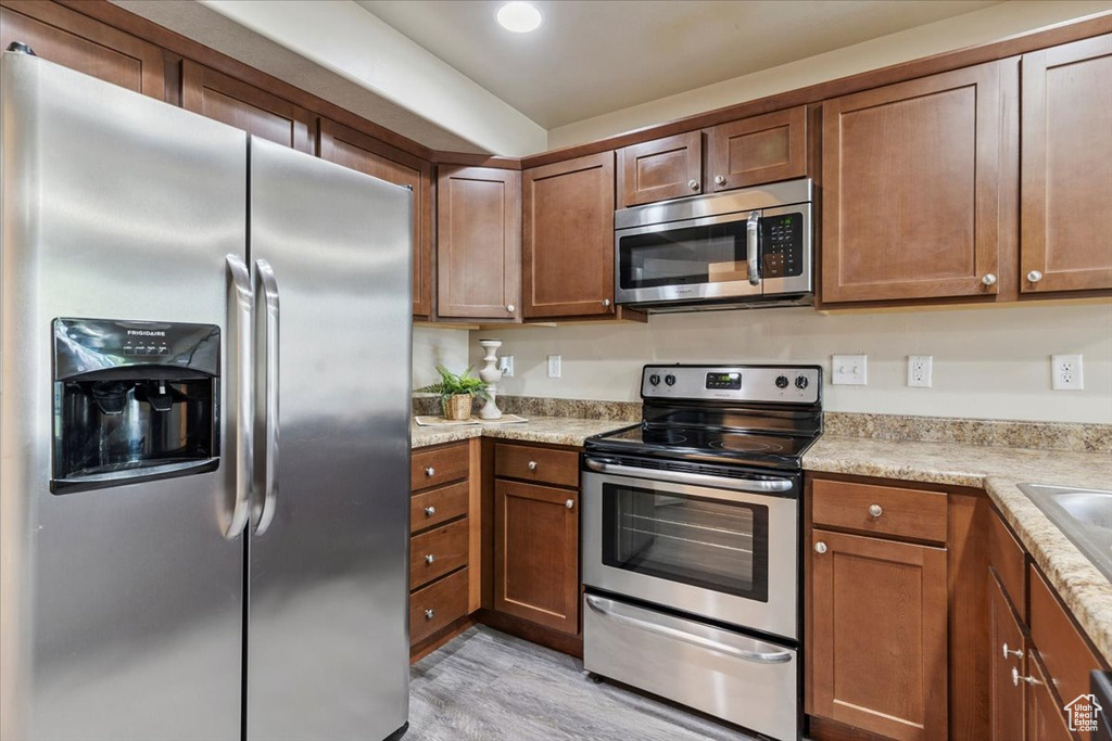 406 E 475 N Ogden, UT 84404