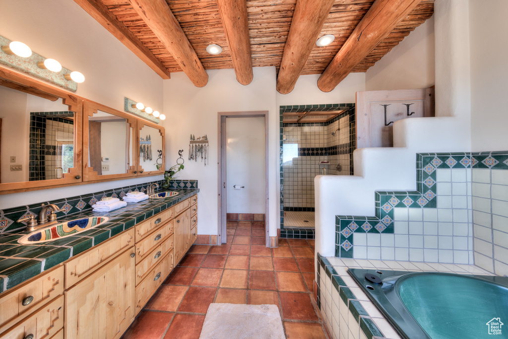 70 DESERT SOLITAIRE RD Moab, UT 84532
