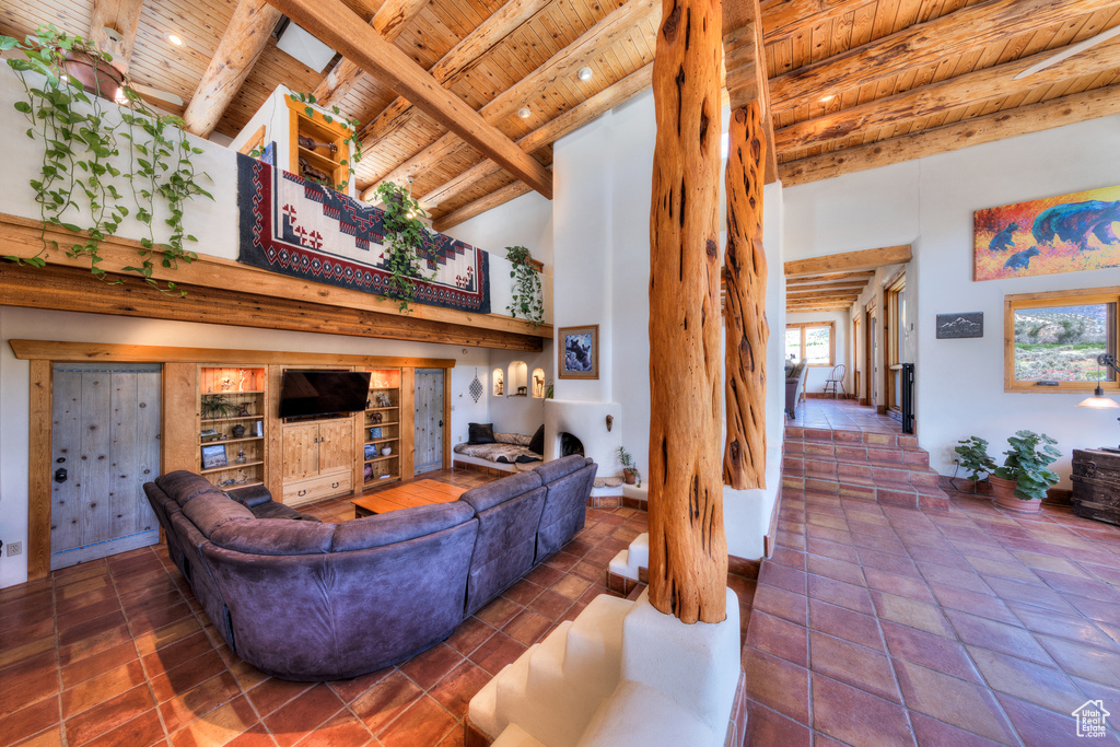 70 DESERT SOLITAIRE RD Moab, UT 84532