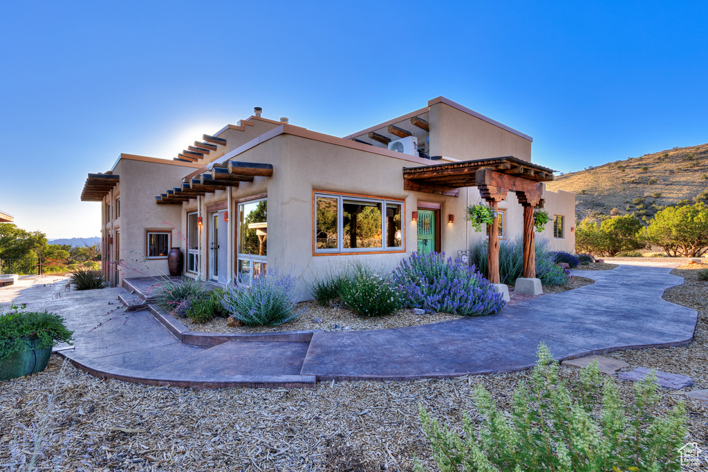 70 DESERT SOLITAIRE RD Moab, UT 84532