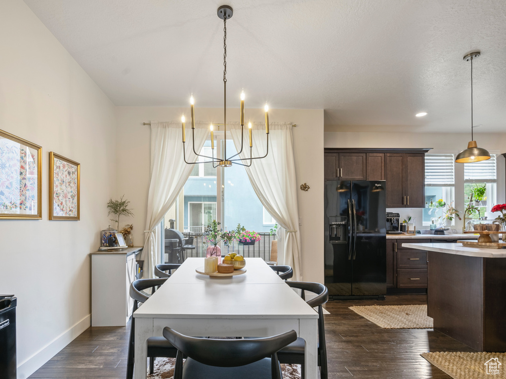 4937 W DAYBREAK PKWY South Jordan, UT 84009