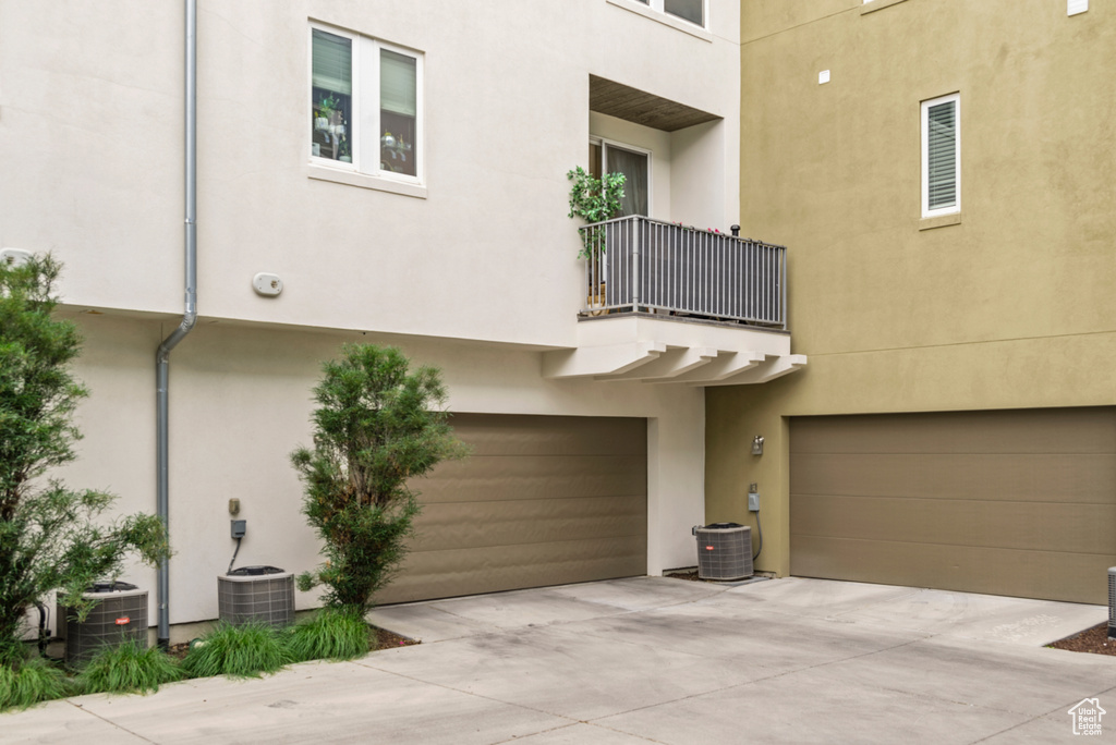 4937 W DAYBREAK PKWY South Jordan, UT 84009