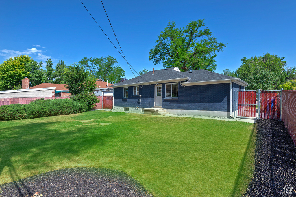 943 W SIGNORA DR Salt Lake City, UT 84116