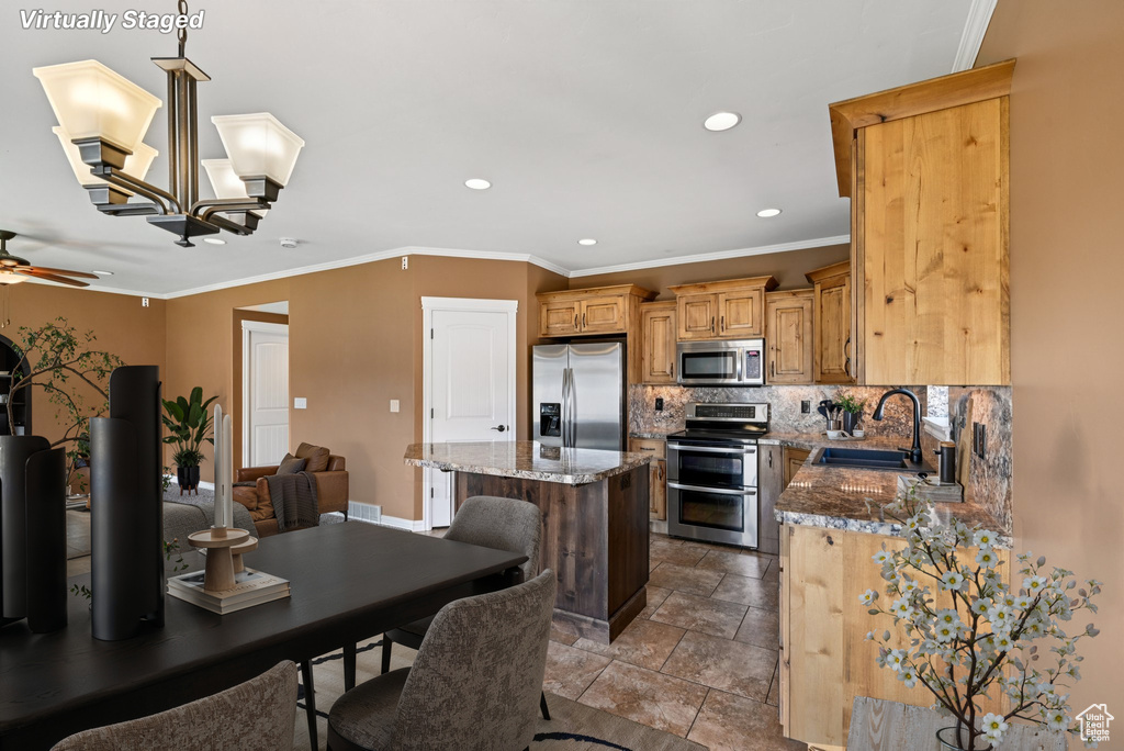 885 W 2150 N Pleasant View, UT 84404