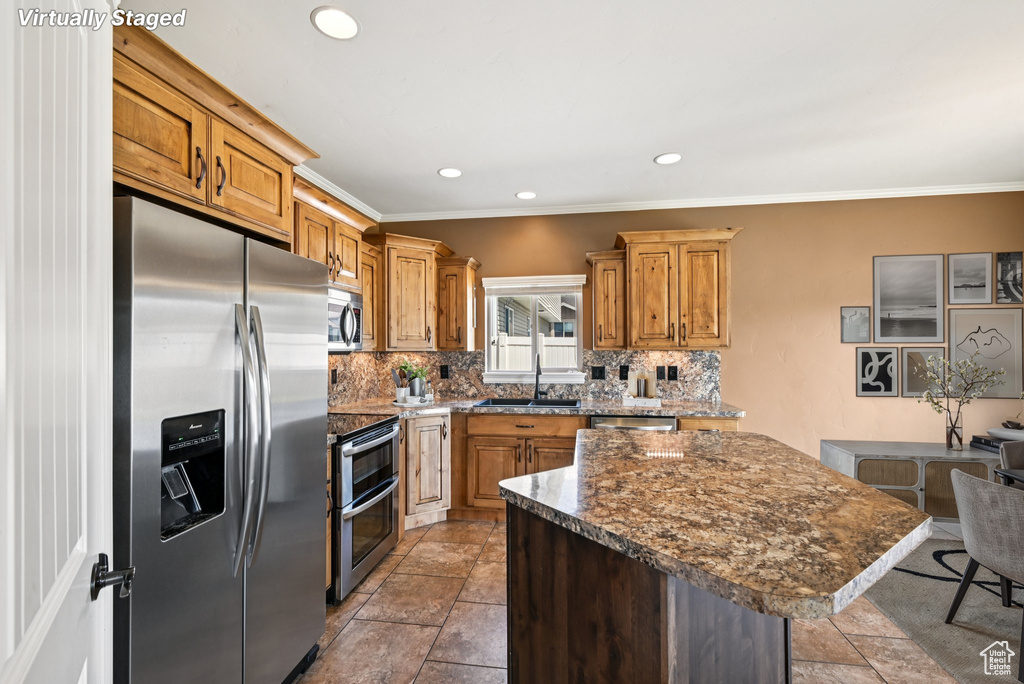 885 W 2150 N Pleasant View, UT 84404