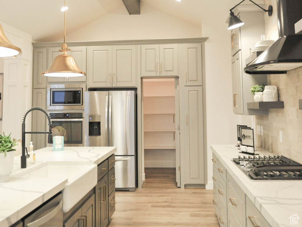 1478 S 920 E Salem, UT 84653