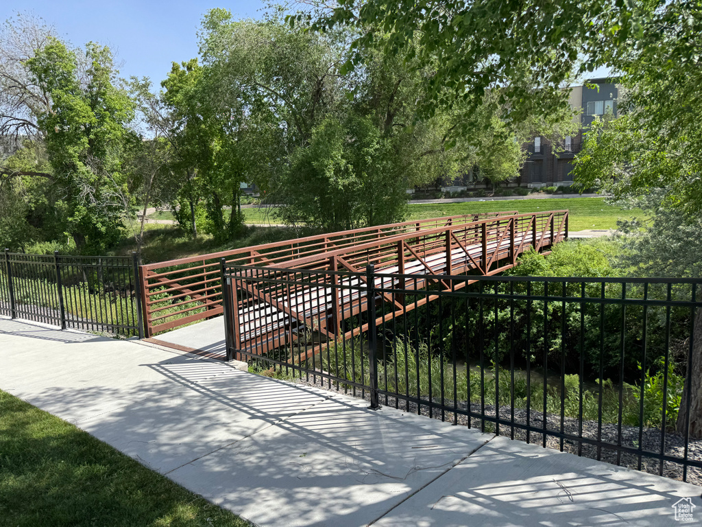 4186 S MAIN ST Millcreek, UT 84107