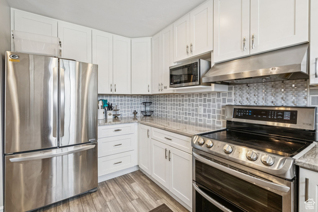 9355 S PERUVIAN DR Sandy, UT 84093