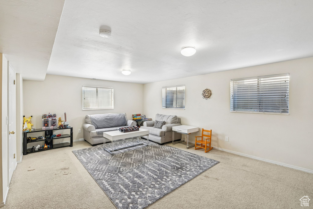 9355 S PERUVIAN DR Sandy, UT 84093