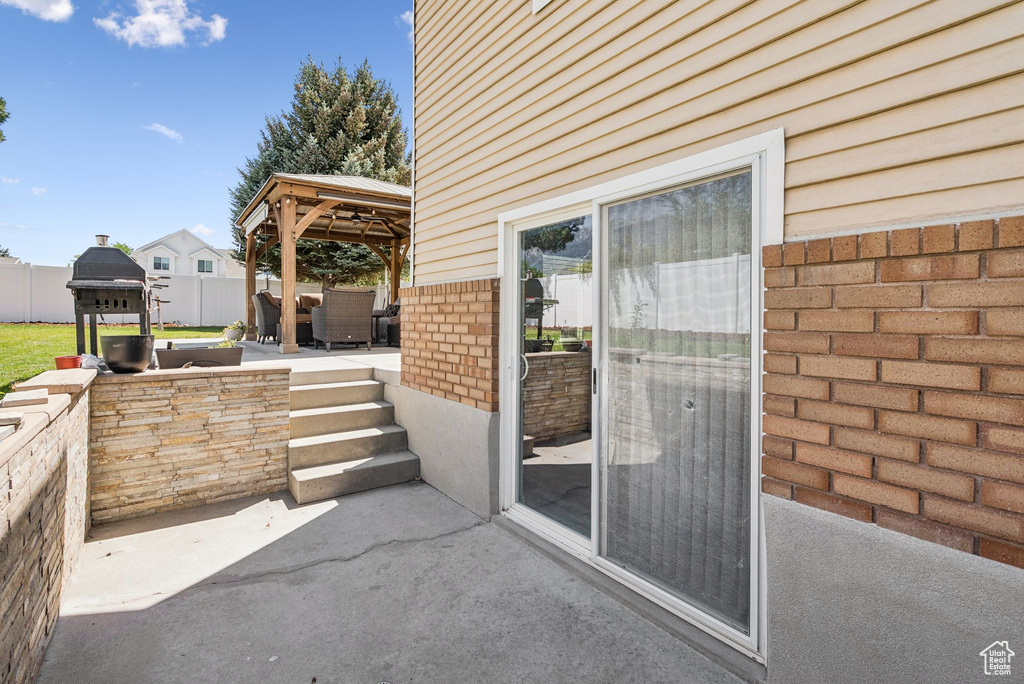 9355 S PERUVIAN DR Sandy, UT 84093