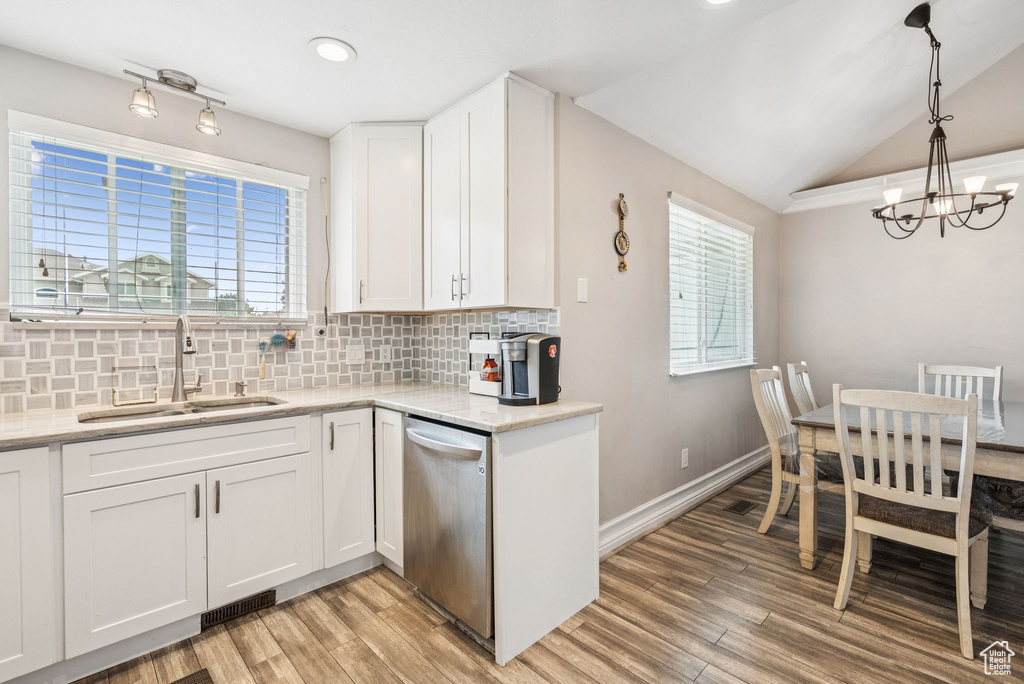 9355 S PERUVIAN DR Sandy, UT 84093