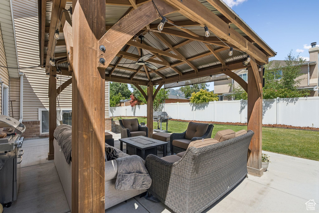 9355 S PERUVIAN DR Sandy, UT 84093