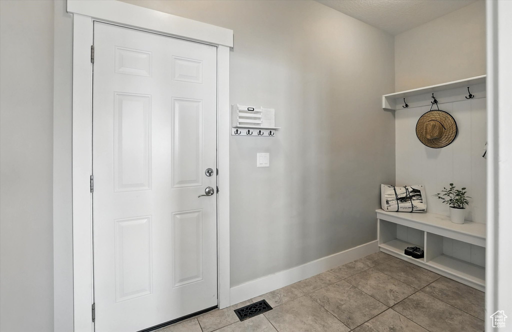 1065 S 800 E Providence, UT 84332