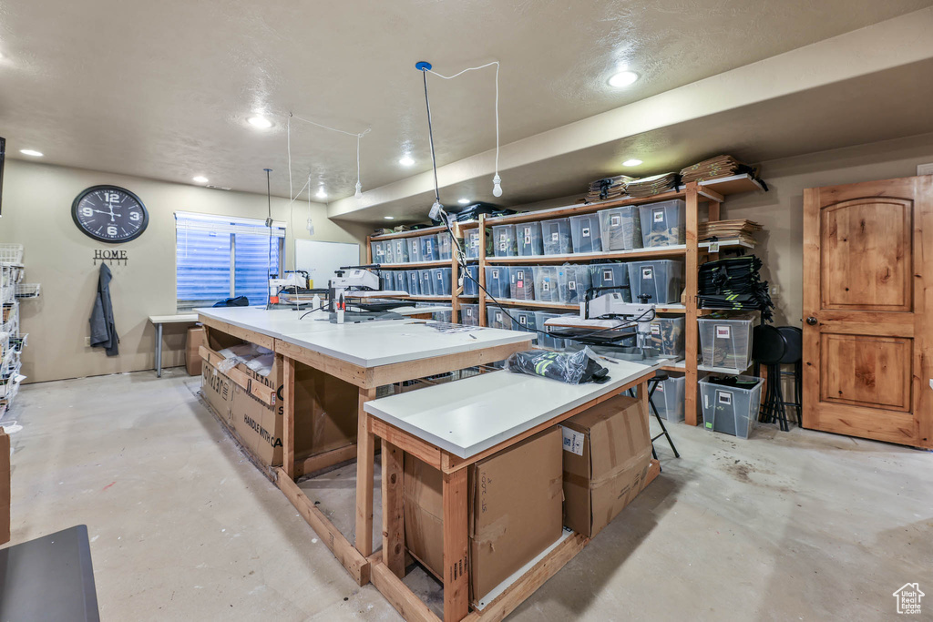 4683 W CEE JAY CT South Jordan, UT 84009