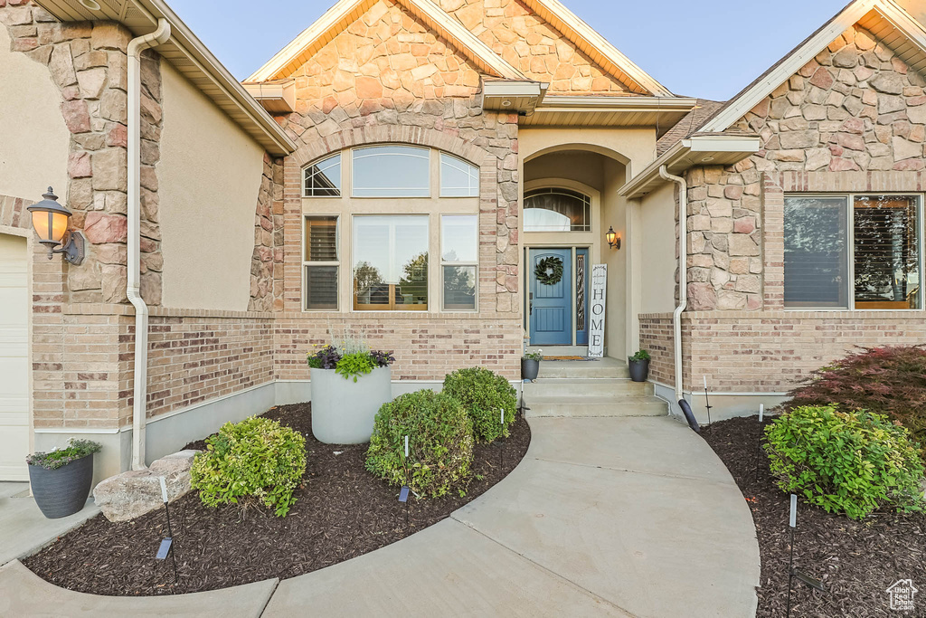 4683 W CEE JAY CT South Jordan, UT 84009