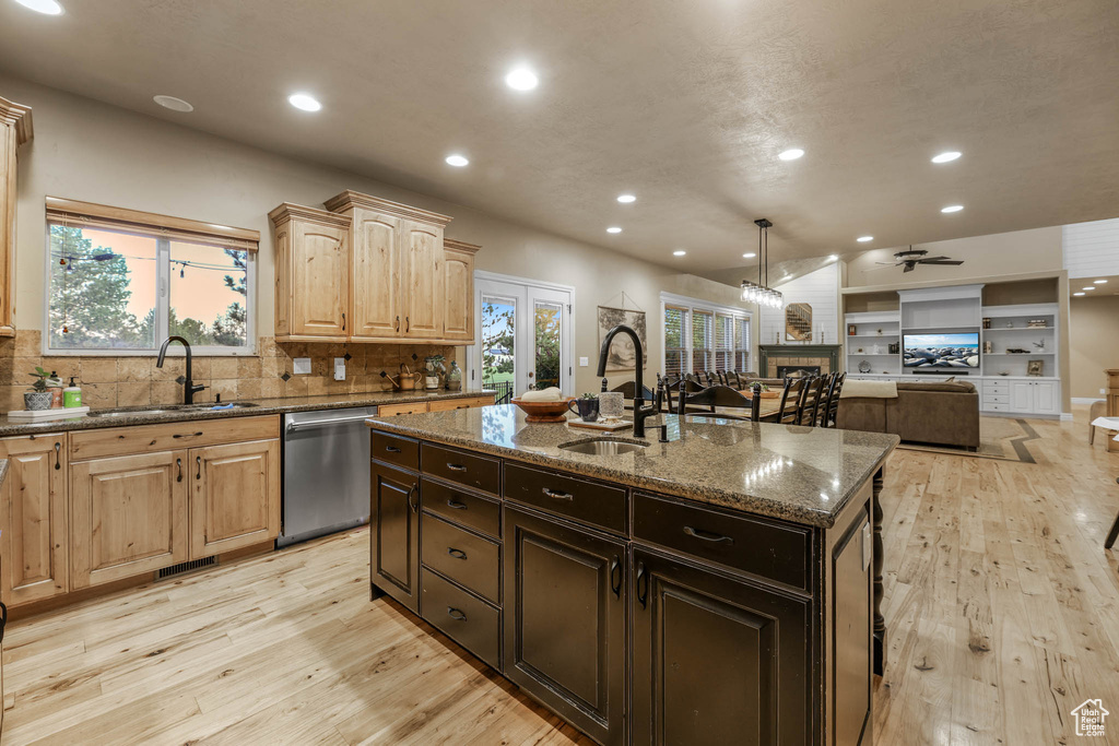 4683 W CEE JAY CT South Jordan, UT 84009