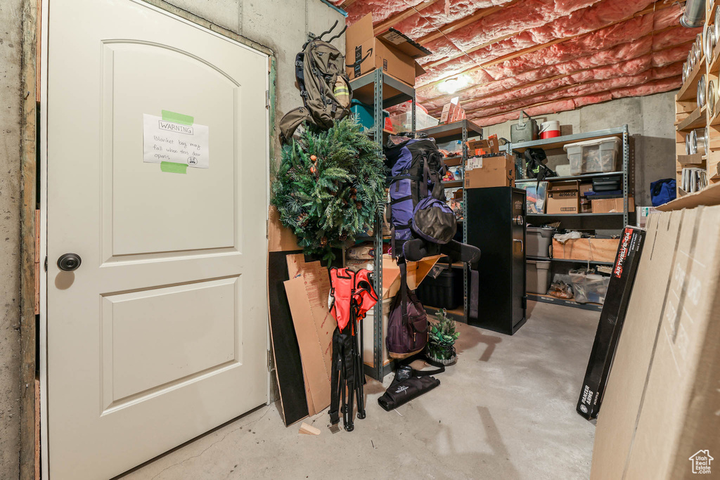 4683 W CEE JAY CT South Jordan, UT 84009