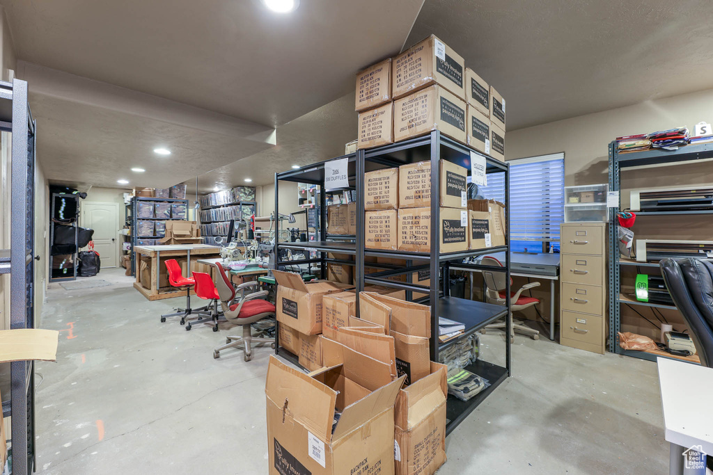 4683 W CEE JAY CT South Jordan, UT 84009
