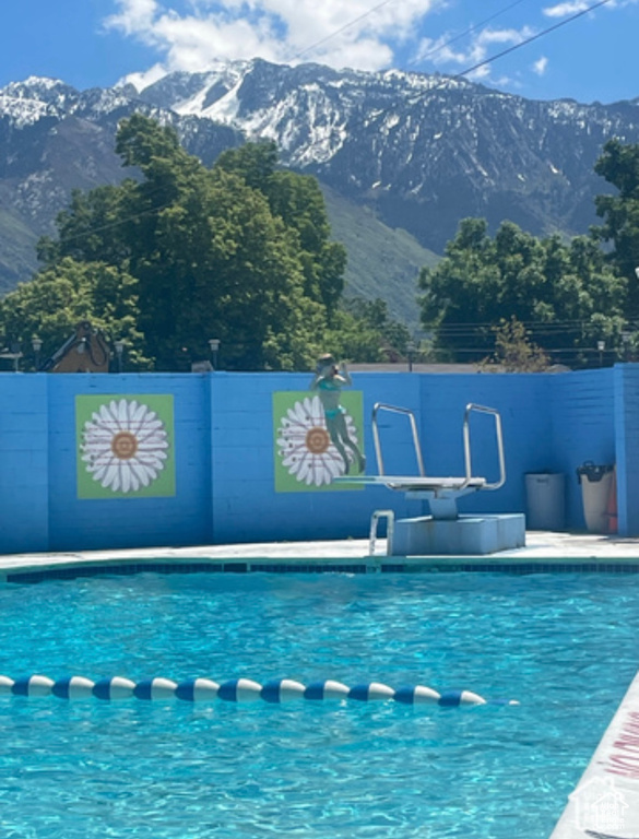 839 E STATICE AVE Sandy, UT 84094
