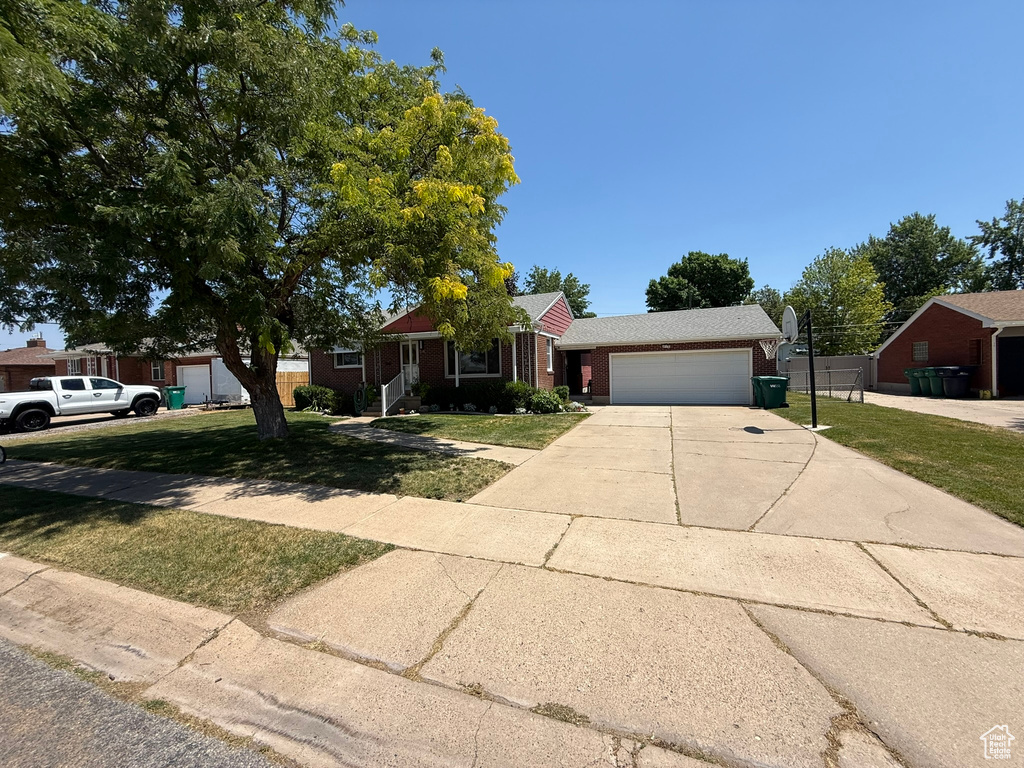 5140 S 2175 W Roy, UT 84067