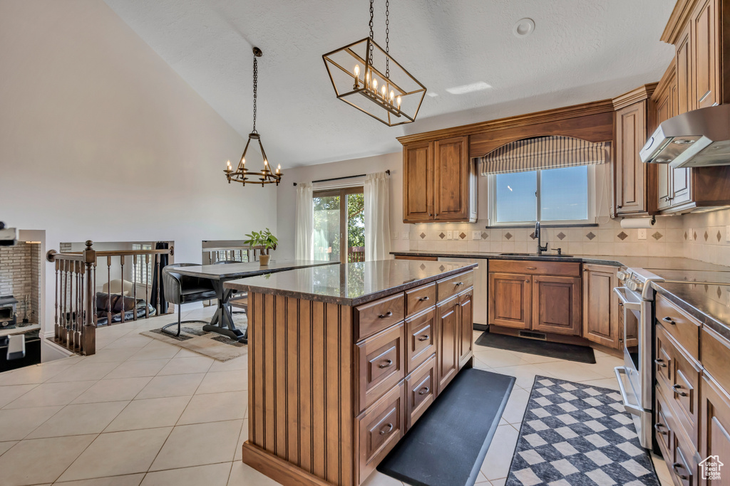 2140 E 3000 N Layton, UT 84040