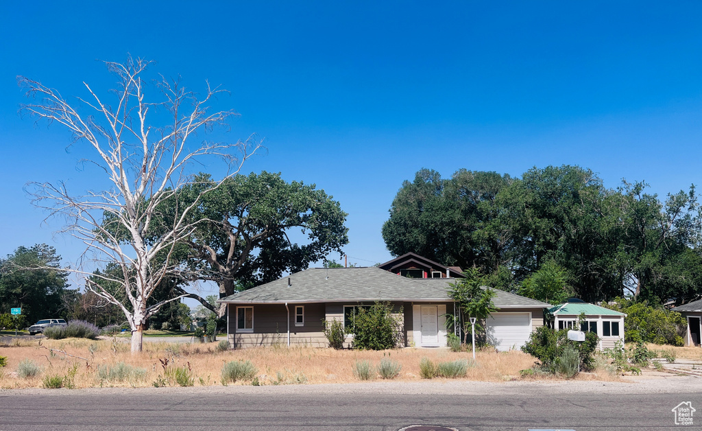 2181 BUCHANAN AVE Ogden, UT 84401