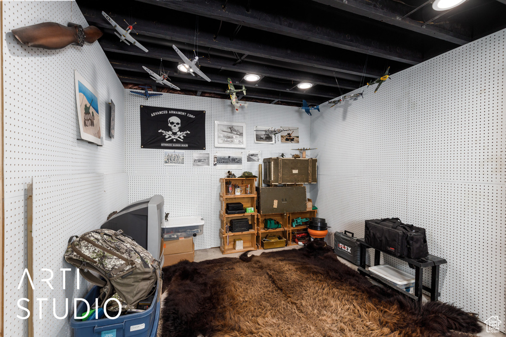 2775 W 8500 N Honeyville, UT 84314