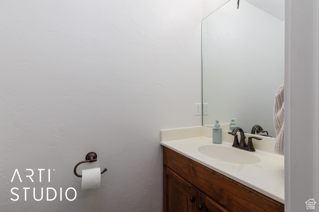 2775 W 8500 N Honeyville, UT 84314