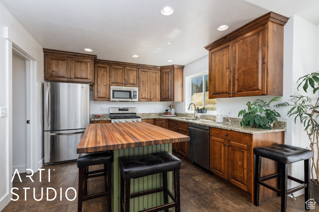 2775 W 8500 N Honeyville, UT 84314