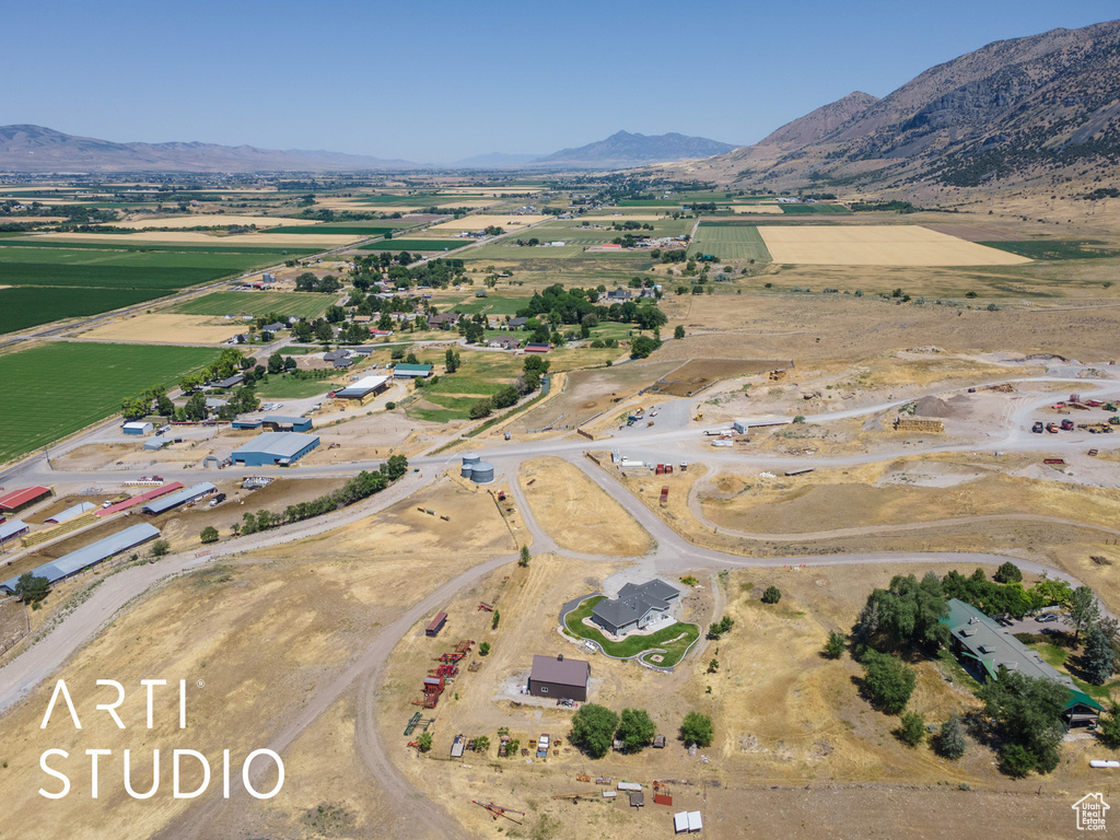 2775 W 8500 N Honeyville, UT 84314