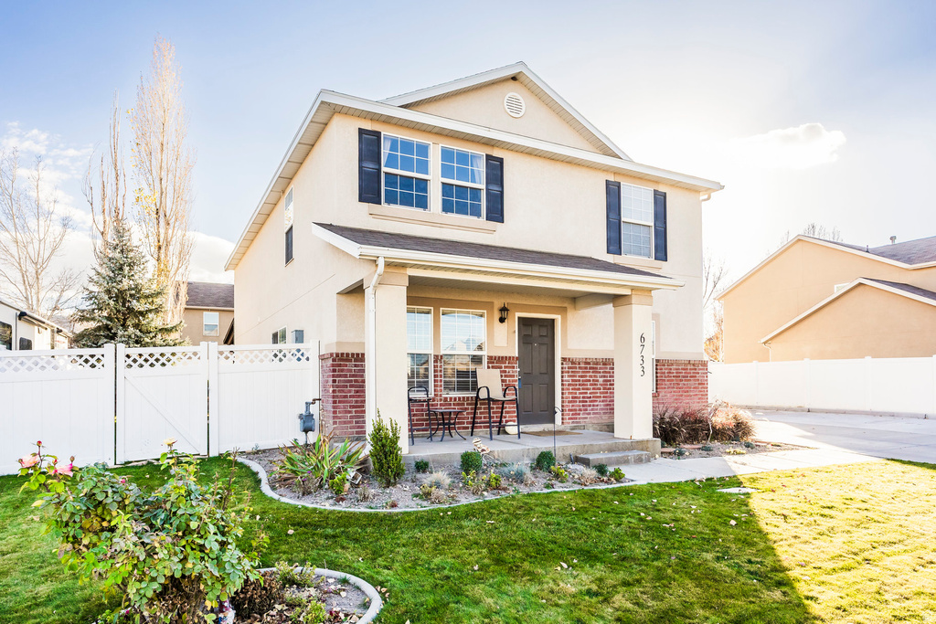6733 W MARY LEIZAN LN Herriman, UT 84096
