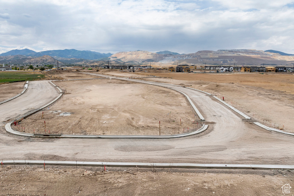 12763 S HARLOW ANN WAY #103 Herriman, UT 84096