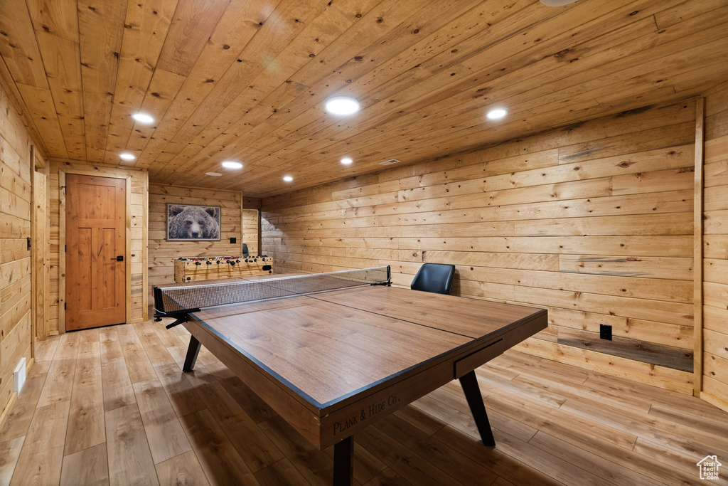 6724 CAMPFIRE CIR Oakley, UT 84055