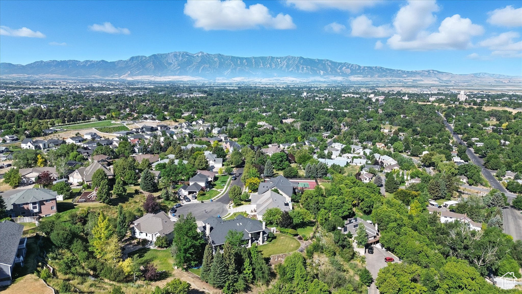 27 CANTERBURY LN Logan, UT 84321