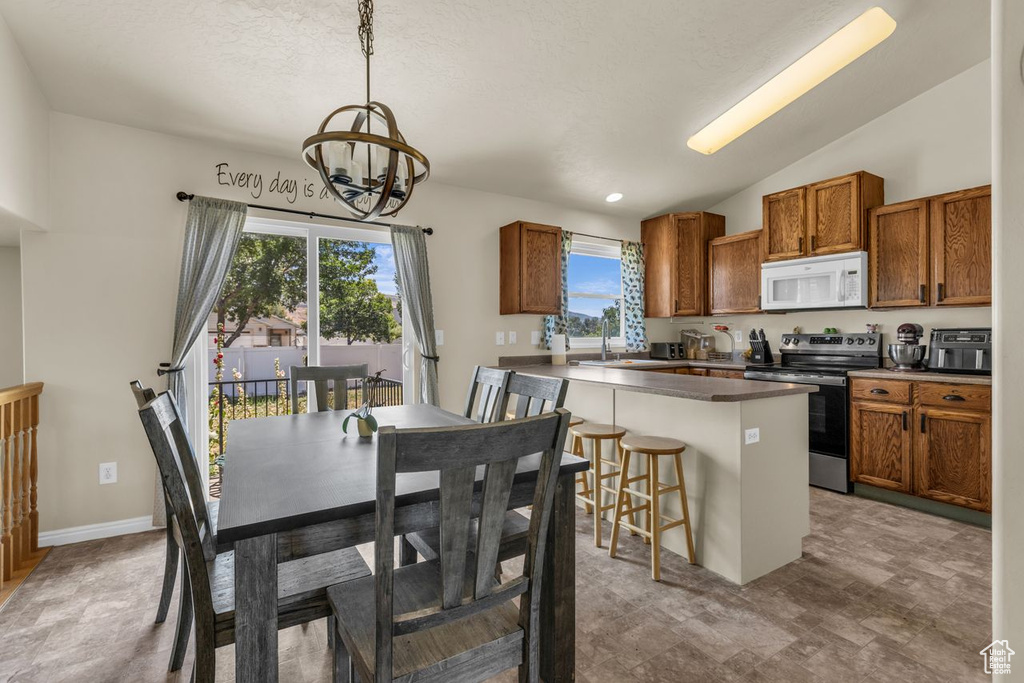 158 N WALTON CT North Salt Lake, UT 84054
