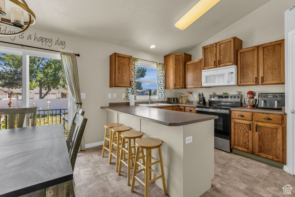 158 N WALTON CT North Salt Lake, UT 84054