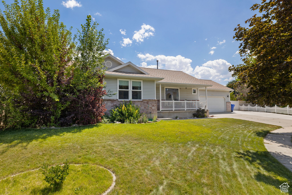 5125 W PEBBLESTONE CIR West Jordan, UT 84081