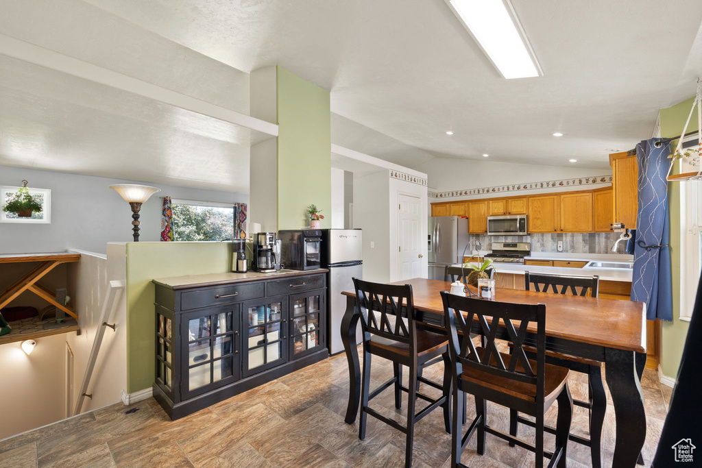 5125 W PEBBLESTONE CIR West Jordan, UT 84081