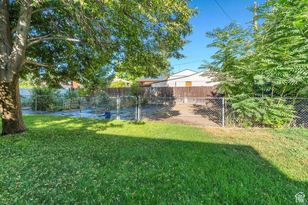 6022 S SANFORD DR Murray, UT 84123