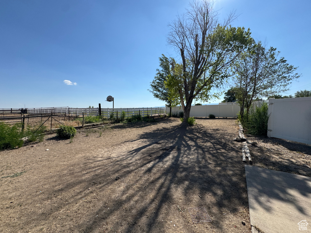 631 WEST MAIN ST Wellington, UT 84542