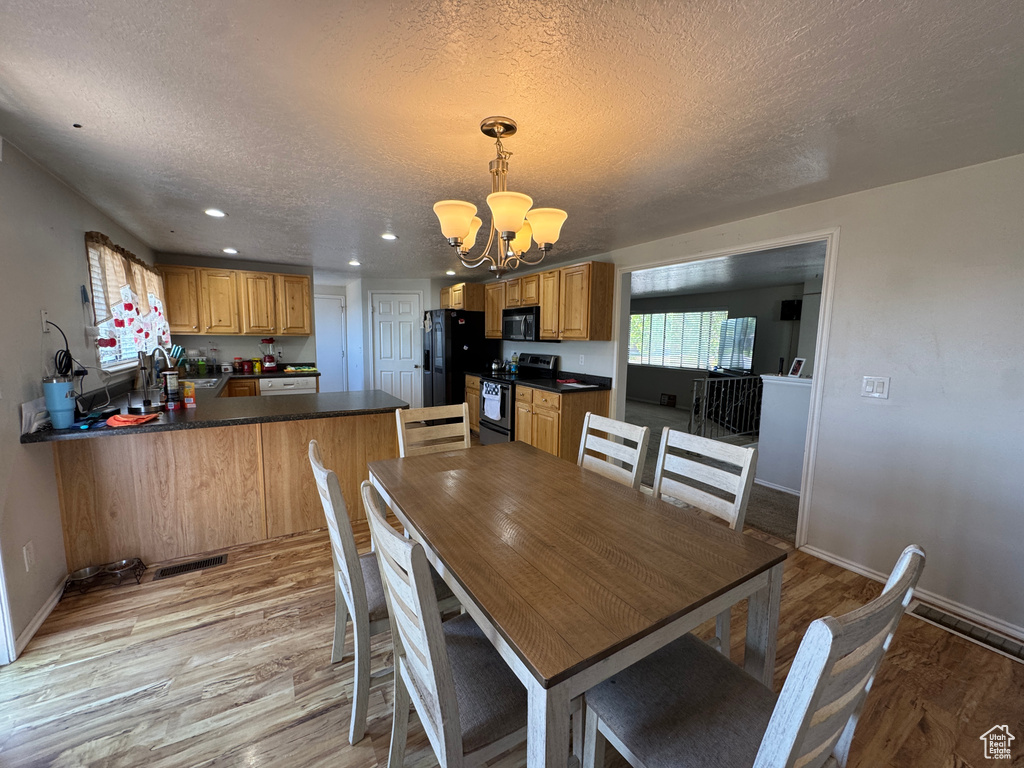 631 WEST MAIN ST Wellington, UT 84542