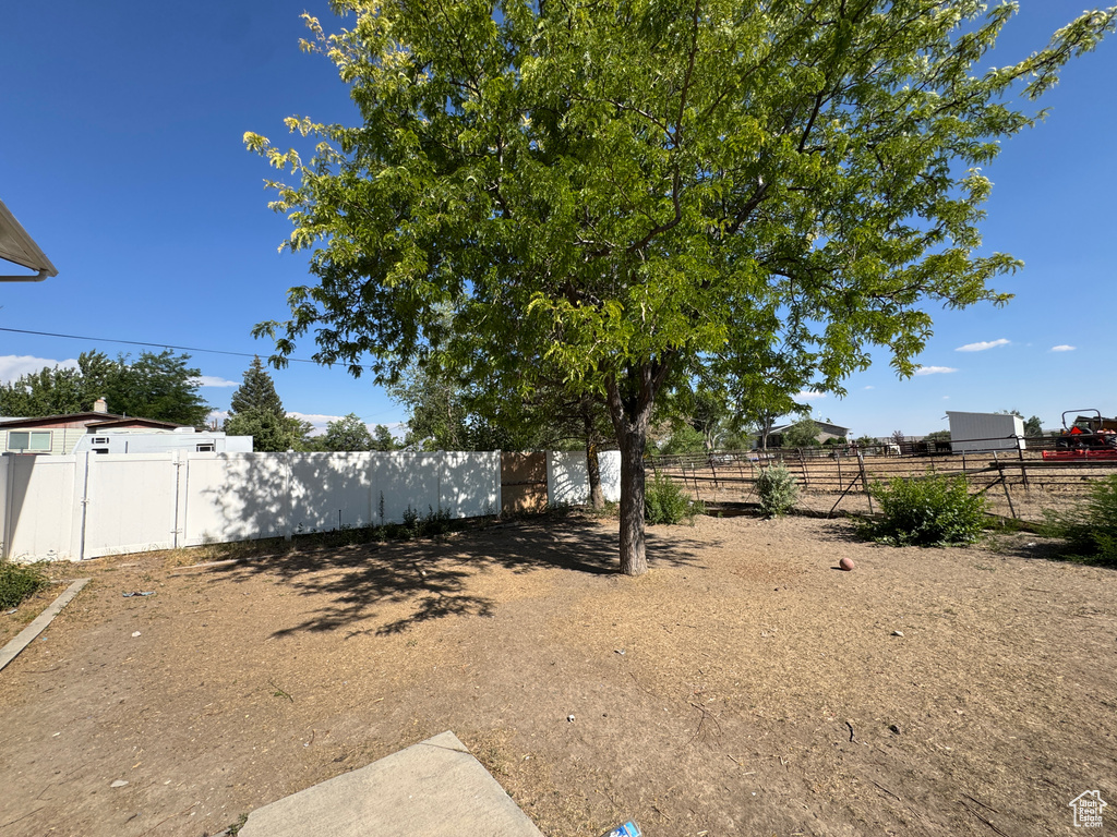 631 WEST MAIN ST Wellington, UT 84542